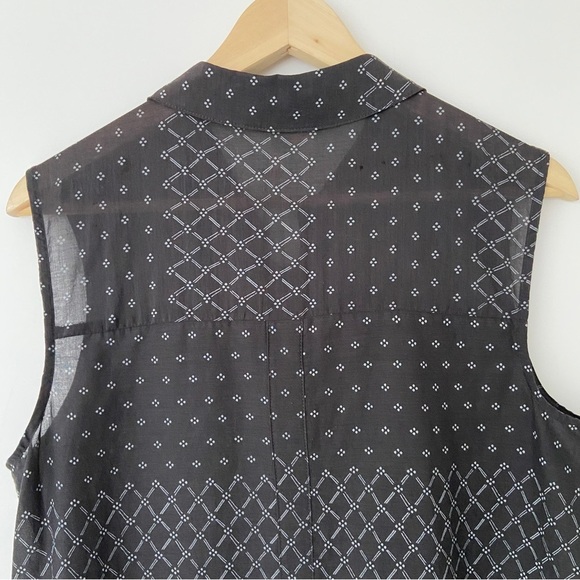 TWO BY VINCE CAMUTO GREY SLEEVELESS BUTTON DOWN COTTON/TENCEL TOP/BLOUSE, MED - Picture 10 of 13
